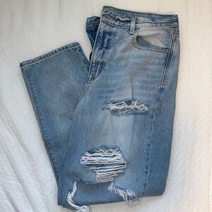 American Eagle women’s distressed mom jeans, size 10 short, lightly worn